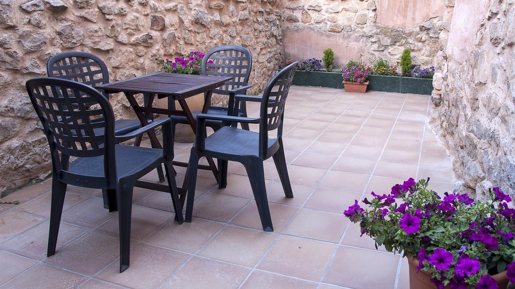 Apartamentos Los Aljezares Gea de Albarracín Exterior foto